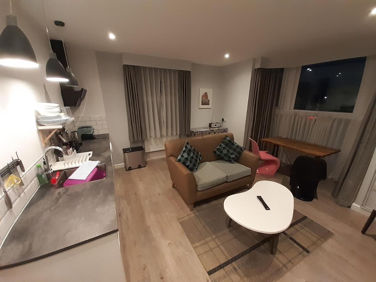 Cotswold Aparthotel Stroud  Dış mekan fotoğraf