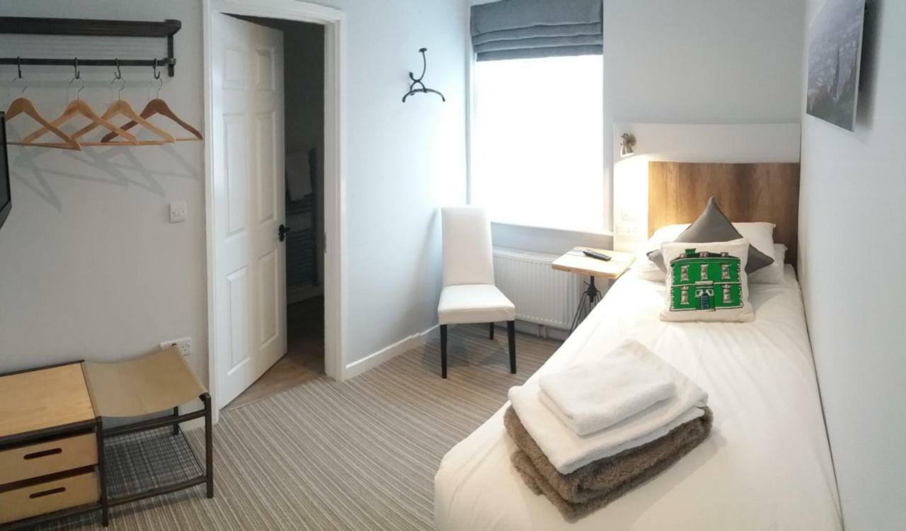 Cotswold Aparthotel Stroud  Dış mekan fotoğraf